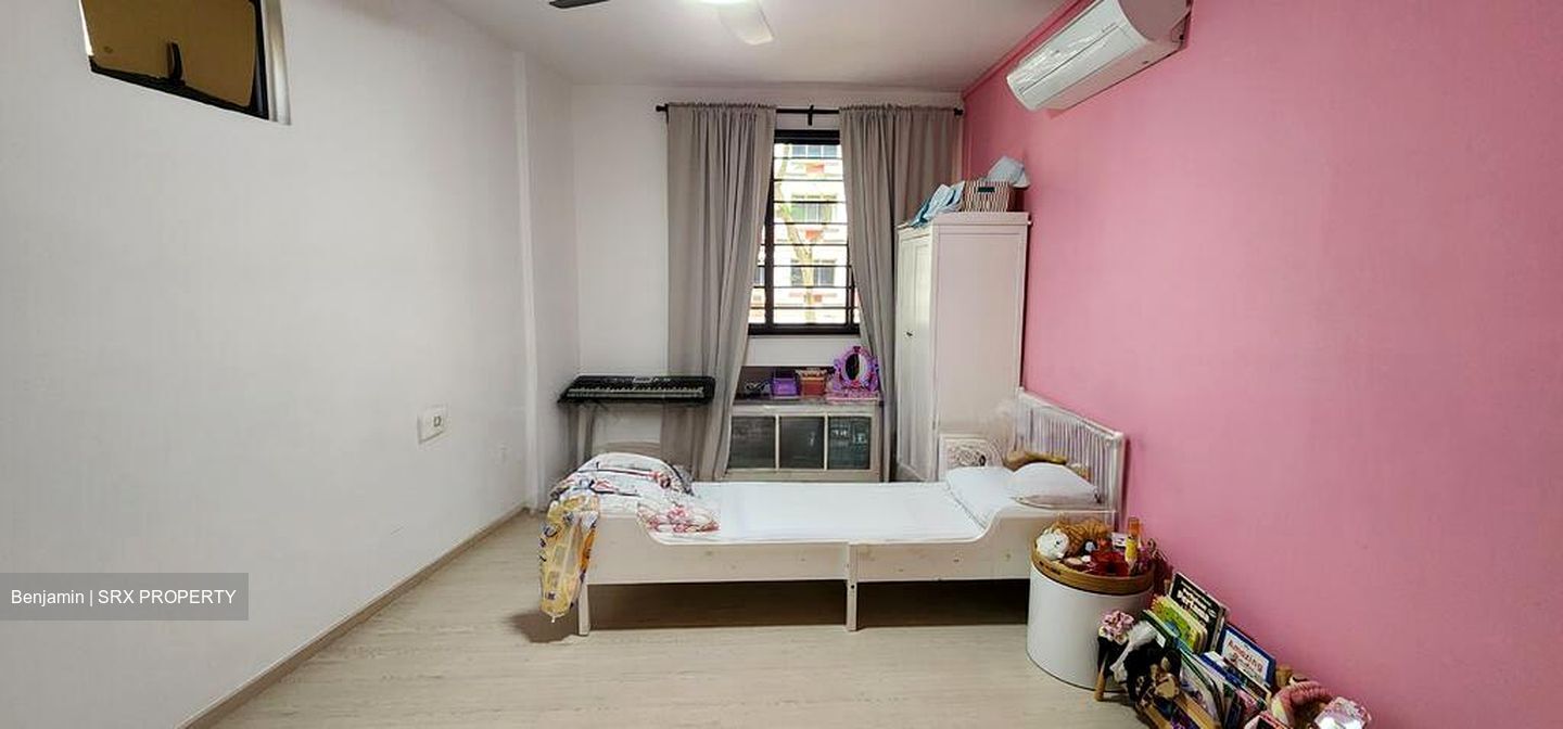 Blk 306 Tampines Street 32 (Tampines), HDB 5 Rooms #522509841